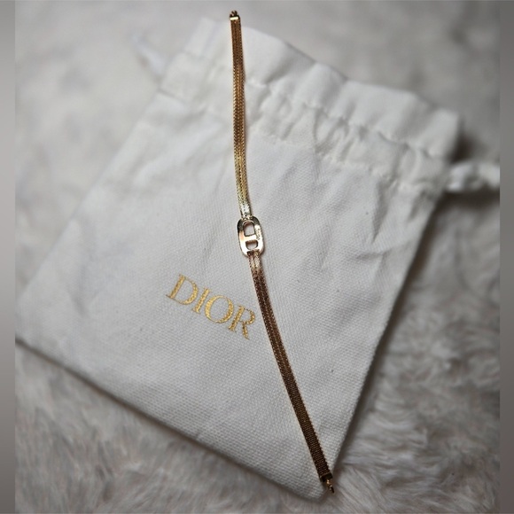 Christian Dior Logo Bracelet - Picture 4 of 5